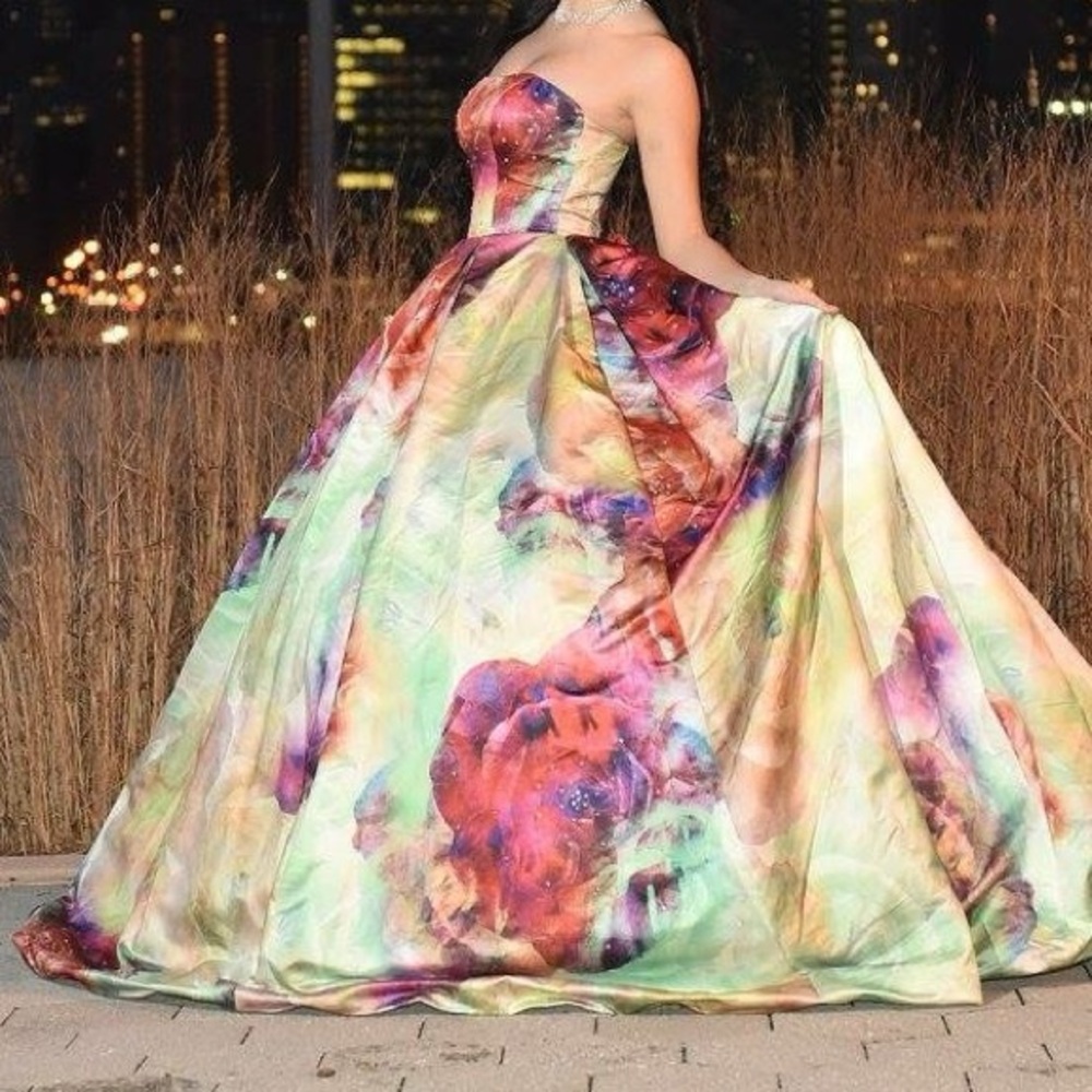 Prom dress